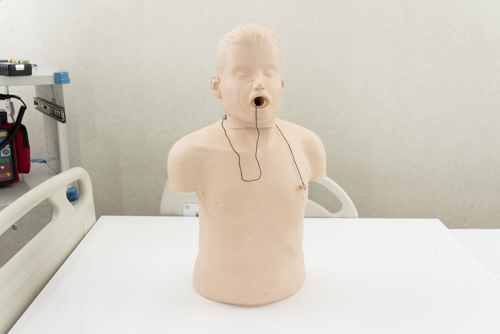 CPR AND OBSTRUCTION TRAINING SIMULATOR - SIM-MOD